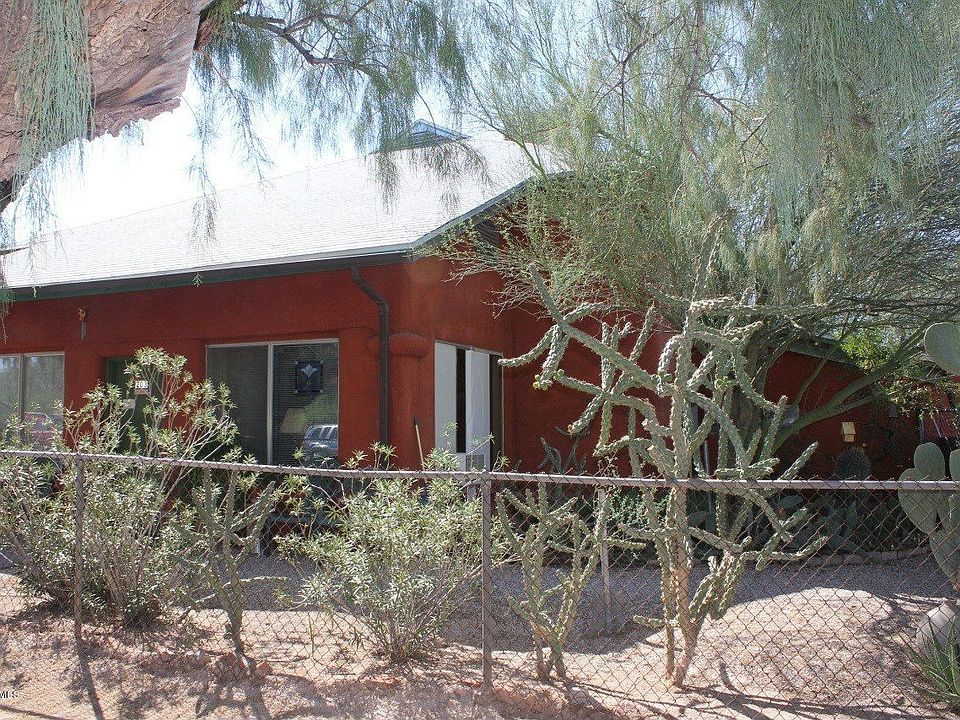 2nd image of 203 W University Blvd