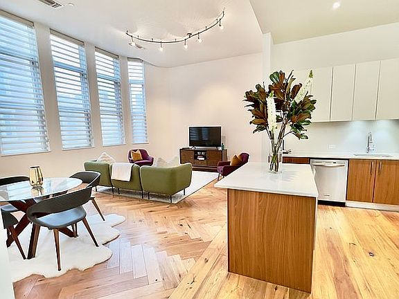 3rd image of 220 W 148th St #3E