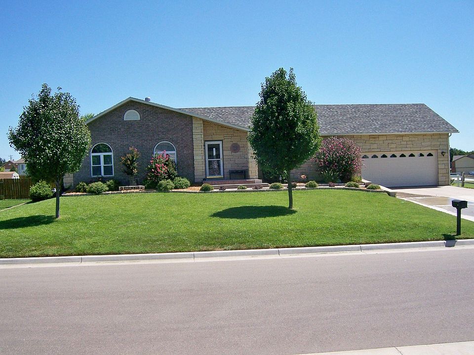 1st image of 1116 Hillside Dr