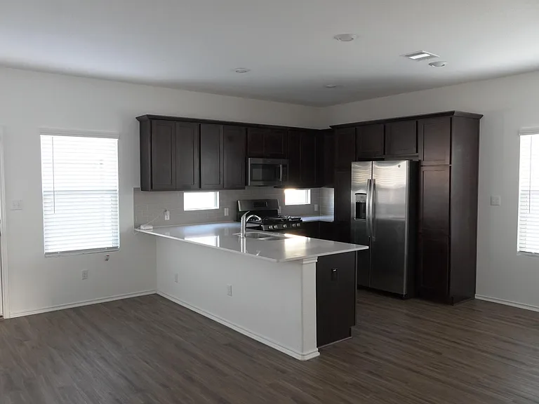 1432 Weatherford Ln — Photo 26