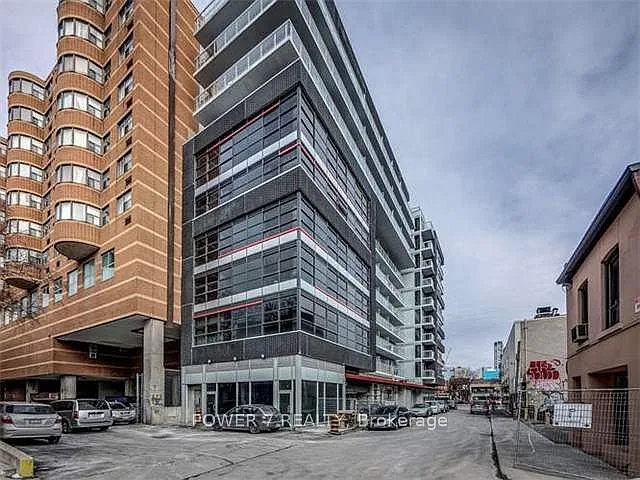 Dragon Condos — Photo 3