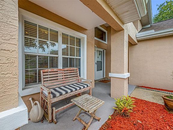 4th image of 1044 DALESIDE LANE