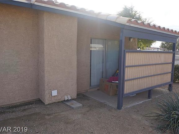2nd image of 263 N Lamb Blvd