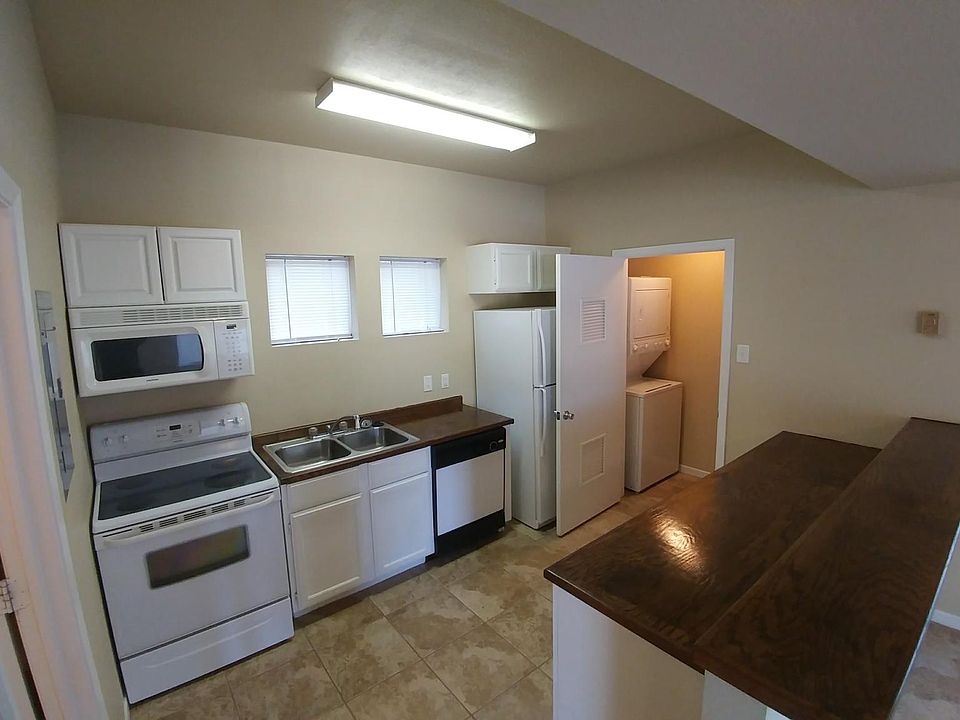Kitchen to Laundry