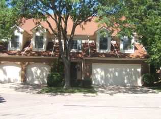 616 Windham Ln, Naperville, IL 60563