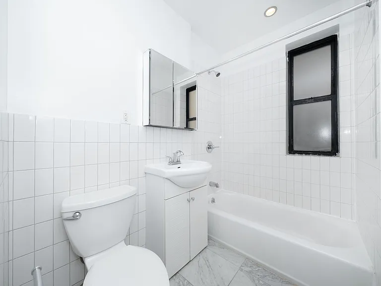 659 W 162nd St #24 — Photo 10