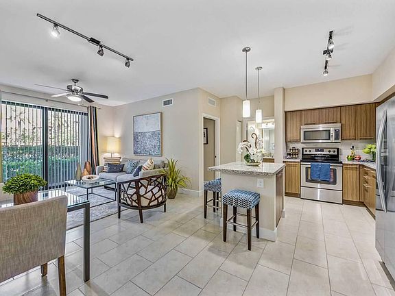 3rd image of 16832 SW 137th Ave APT 134