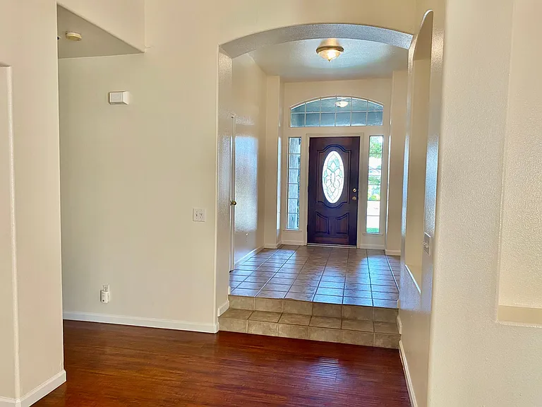 2276 E Brandywine Ln — Photo 7