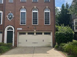 1513 Regent Manor Ct, Silver Spring, MD 20904