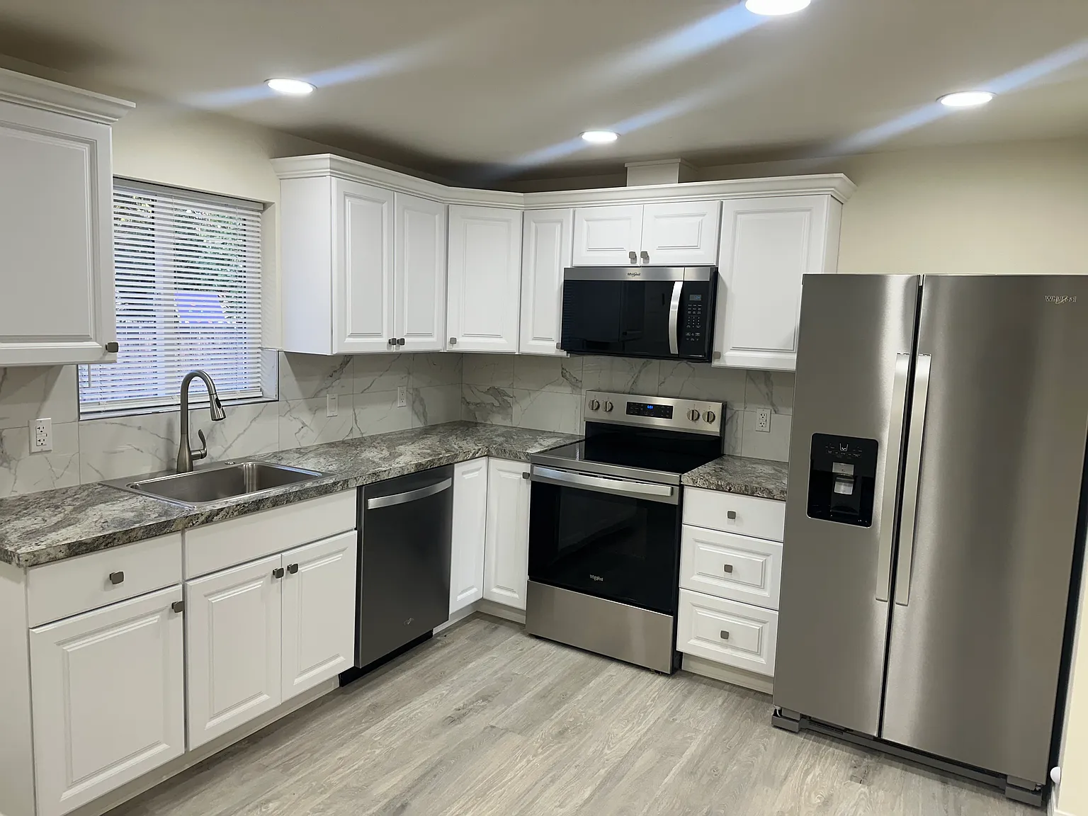 2 bed, $1,295 — Photo 4