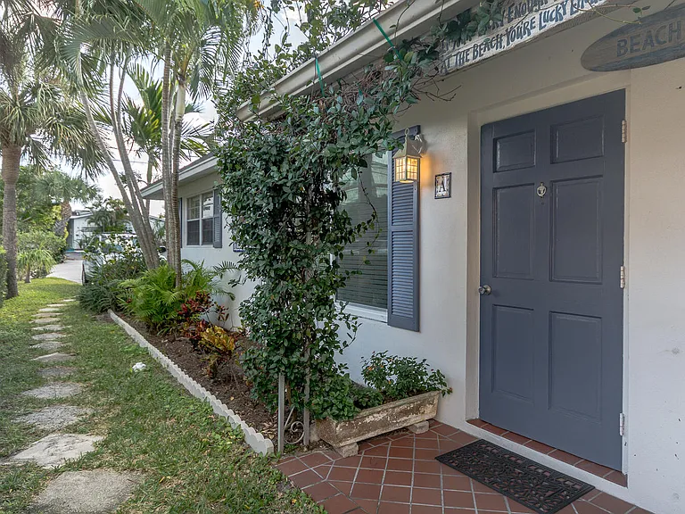 751 Hibiscus Ave #A — Photo 41