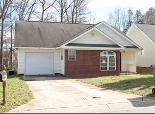 5016 Rosemede Dr, Charlotte, NC