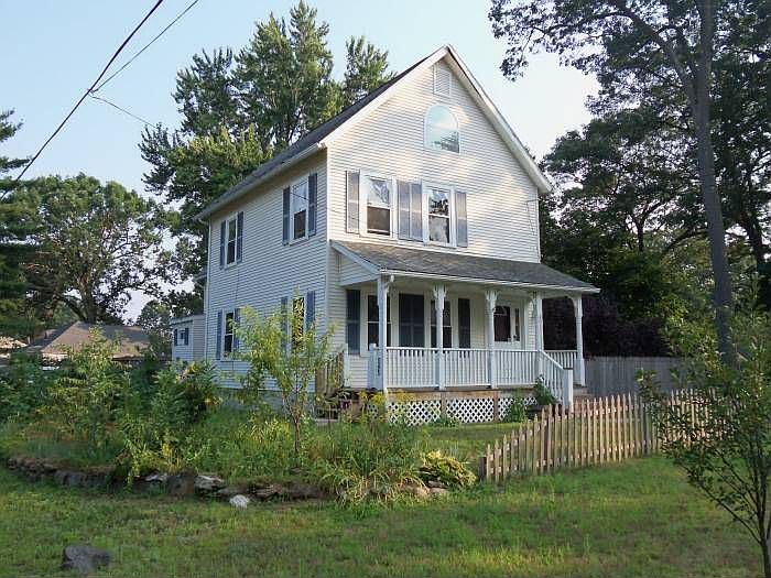 83 Cleveland St