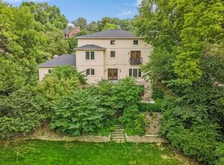 3306 John Lynde Rd, Des Moines, IA 50312