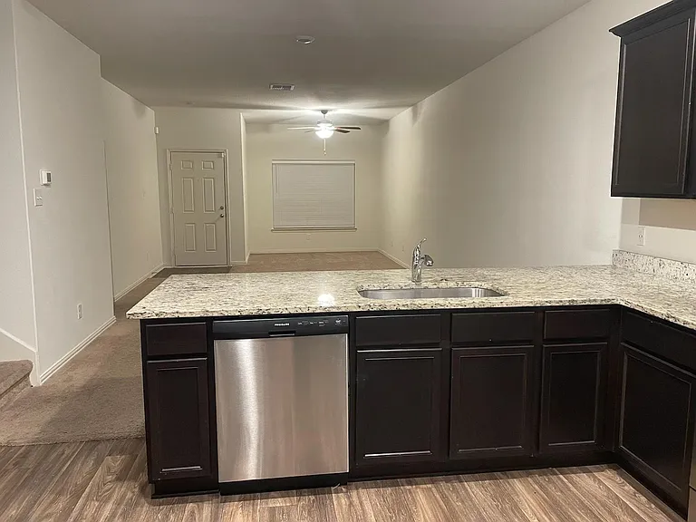 2931 Gastonian Ml — Photo 1