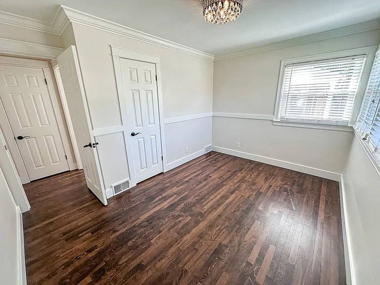 2610 Albert Dr SE — Photo 10