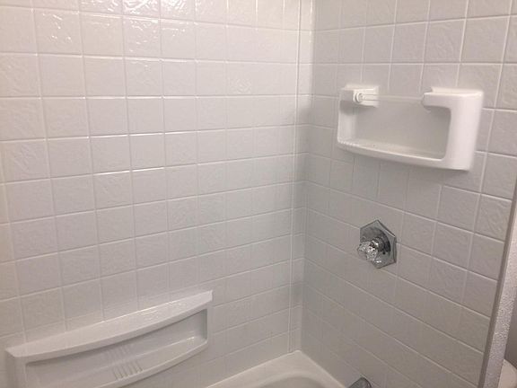 2nd image of 501 W Farnum Ave