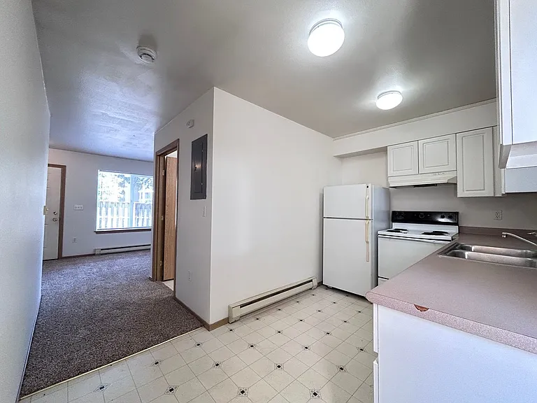 BHS T Woodland Townhomes — Photo 11