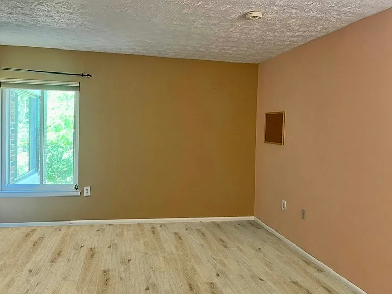 7712 Hanover Pkwy #103 — Photo 5