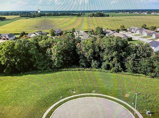 2801 Corporal Pl, Springfield, IL 62711