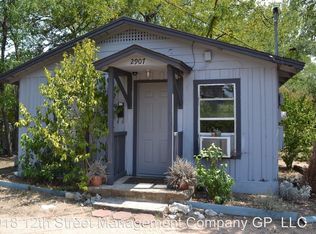 2907 E 12th St, Austin, TX 78702