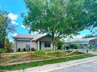 133 Rio Grande St, Uvalde, TX 78801