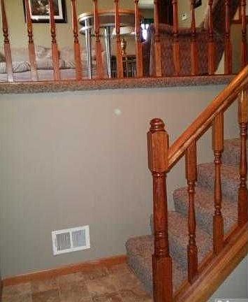 3rd image of 388 Cari Park Ln