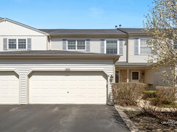 1969 Bayview Ln, Aurora, IL 60506