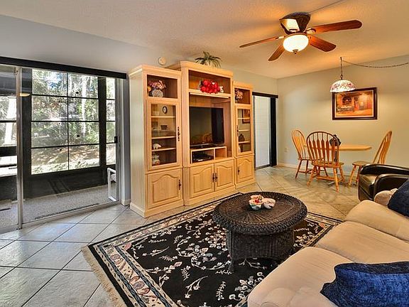 2nd image of 100 Sweetgum Woods Ct APT 9C