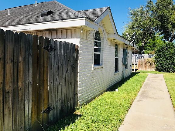 3rd image of 601 La Mancha Dr #4