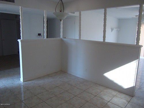 4th image of 8533 N 39th Ave