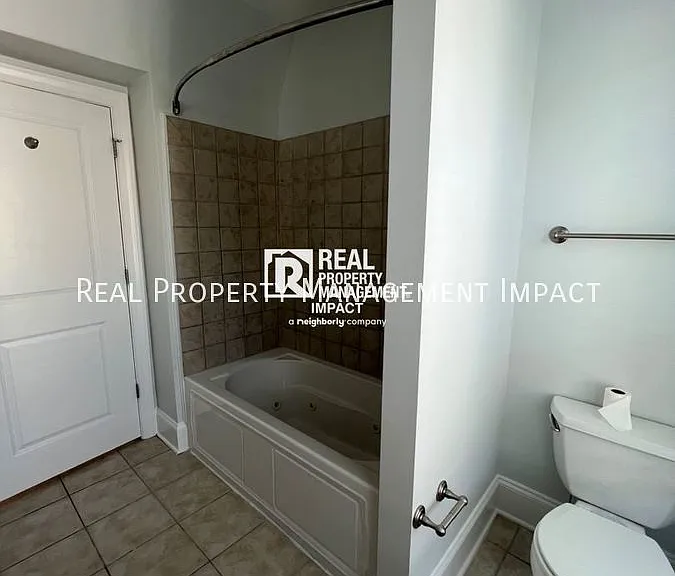 400 W Rosemary St #403 — Photo 20