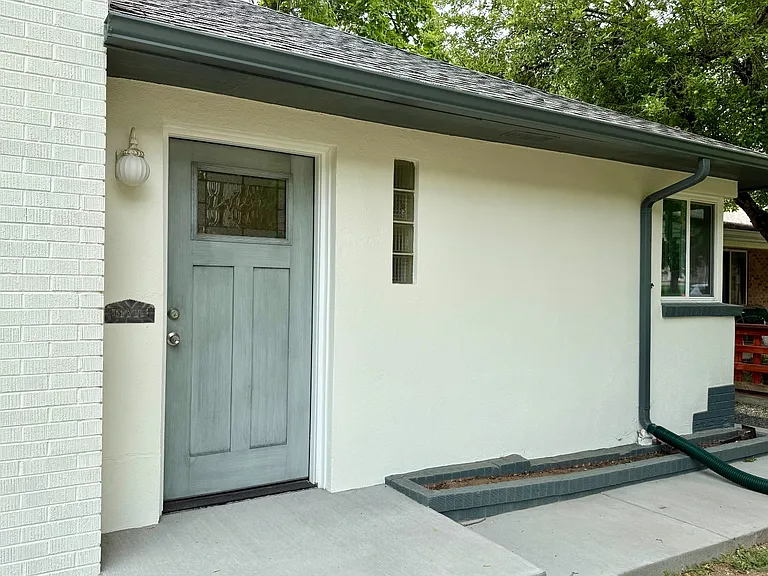 1415 S Jackson St — Photo 2