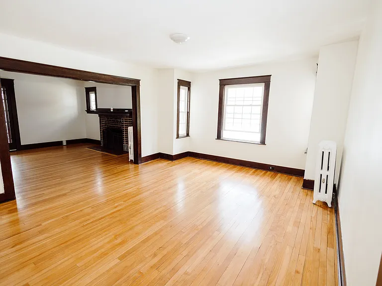 31 Newell Ave #2 — Photo 4
