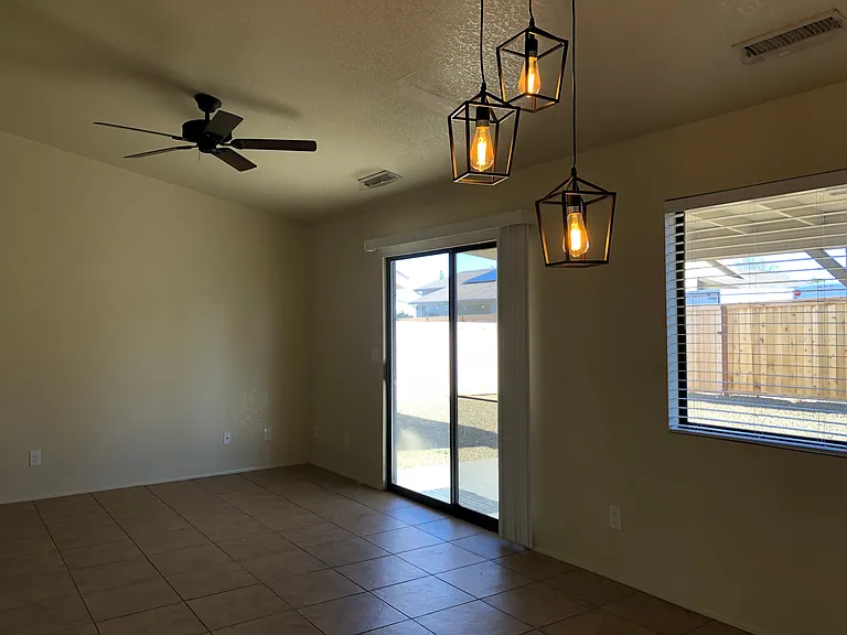 Dining & living room