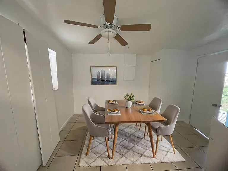4047 Ferrow St — Photo 3