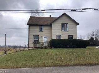 312 Pontius St NW, Mogadore, OH 44260