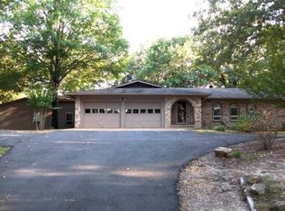 200 Pathway Ln, Hot Springs National Park, AR 71913