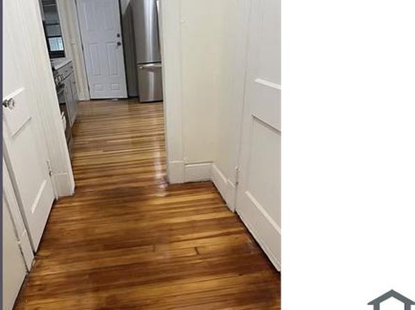 100 Magnolia St #3