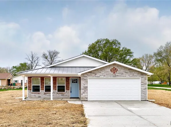117 N Illinois St, New Florence, MO 63363
