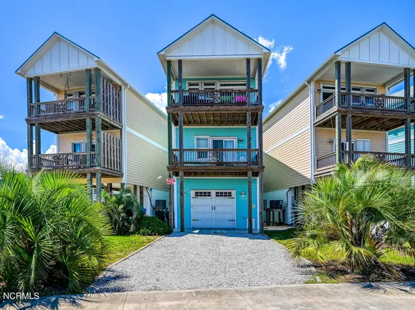 201 B Shell Road, Surf City, NC 28445