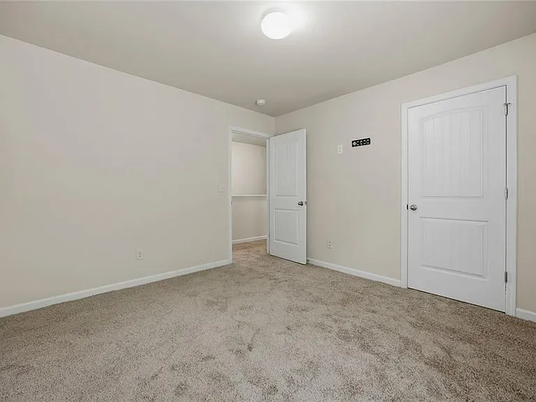 3110 Boxwood Xing — Photo 19