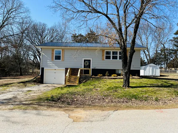 713 N Terrace Lane, Stockton, MO 65785