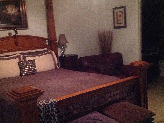 5th image of 243 Olde Vineyard Ct