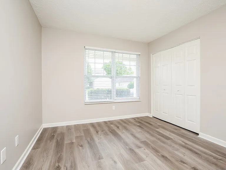 352 Stewart Springs Dr — Photo 14