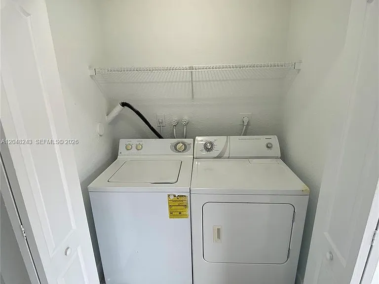 13765 SW 170th Ter #13765 — Photo 7
