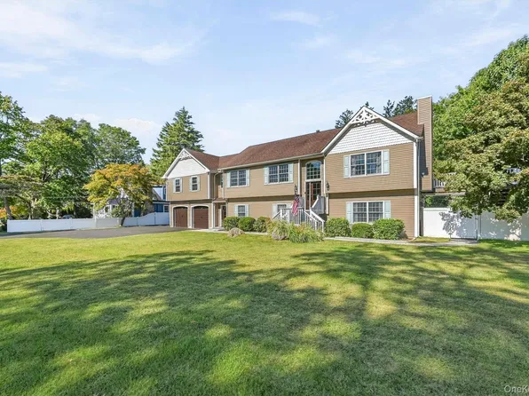 1 Hazen Street, Greenwood Lake, NY 10925