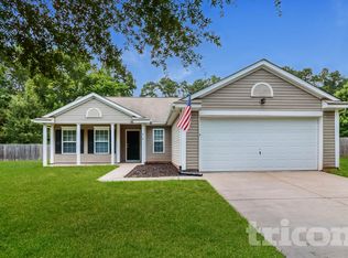 4116 Larkhaven Village Dr, Charlotte, NC 28215