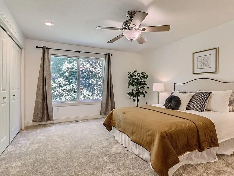 4734 SW View Point Ter — Photo 27