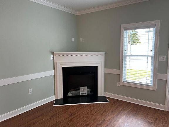 4th image of 327 Braylock Dr